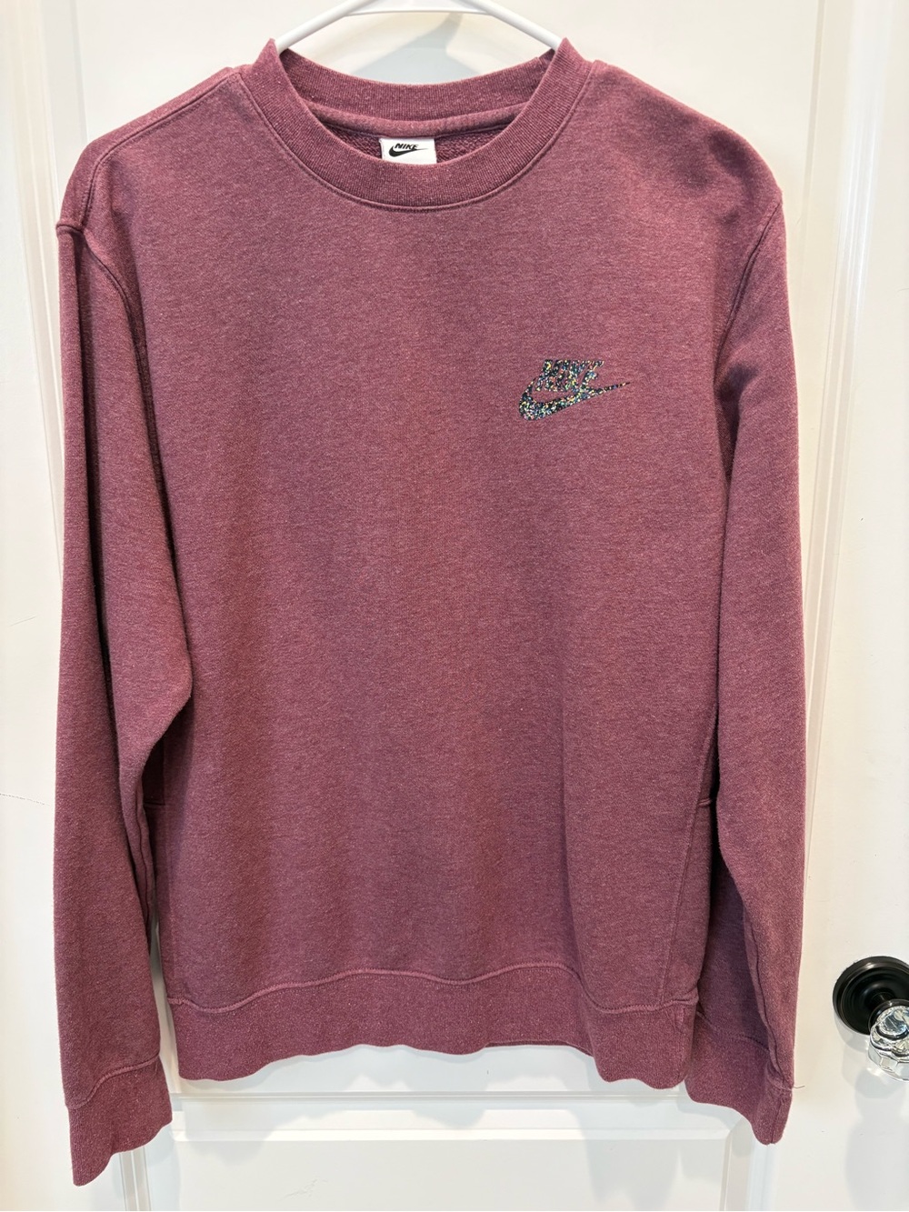 Nike Small Burgundy Crewneck Sweatshirt Multicolor Swoosh